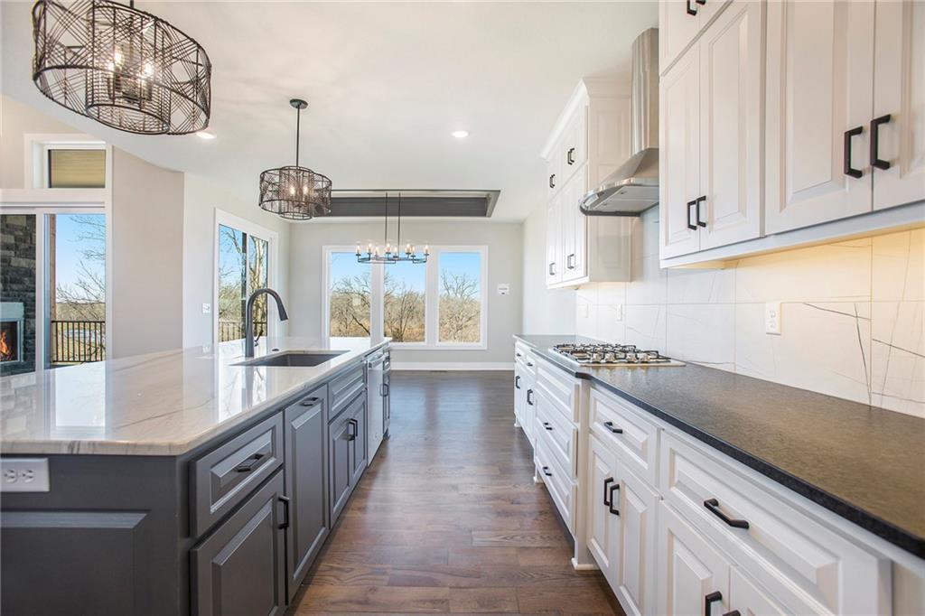 10139 N Kansas Court