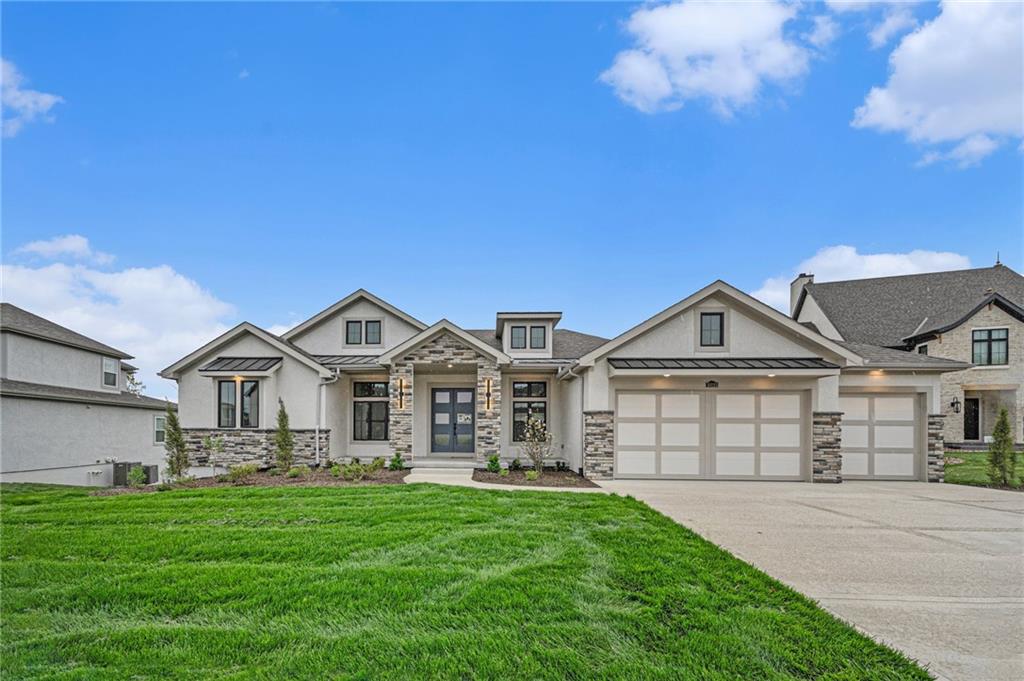 10123 N Kansas Court