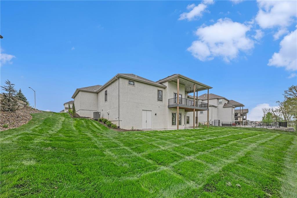 10123 N Kansas Court