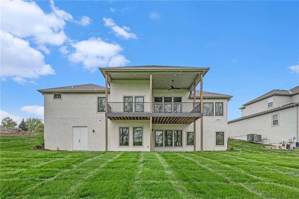 10123 N Kansas Court