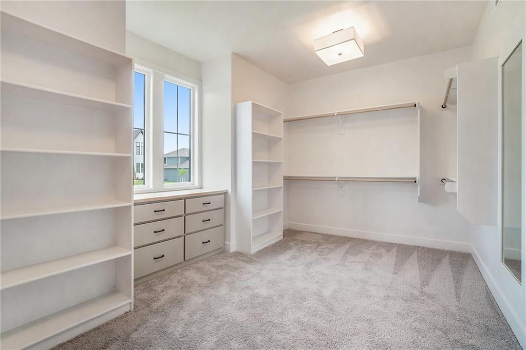 10123 N Kansas Court