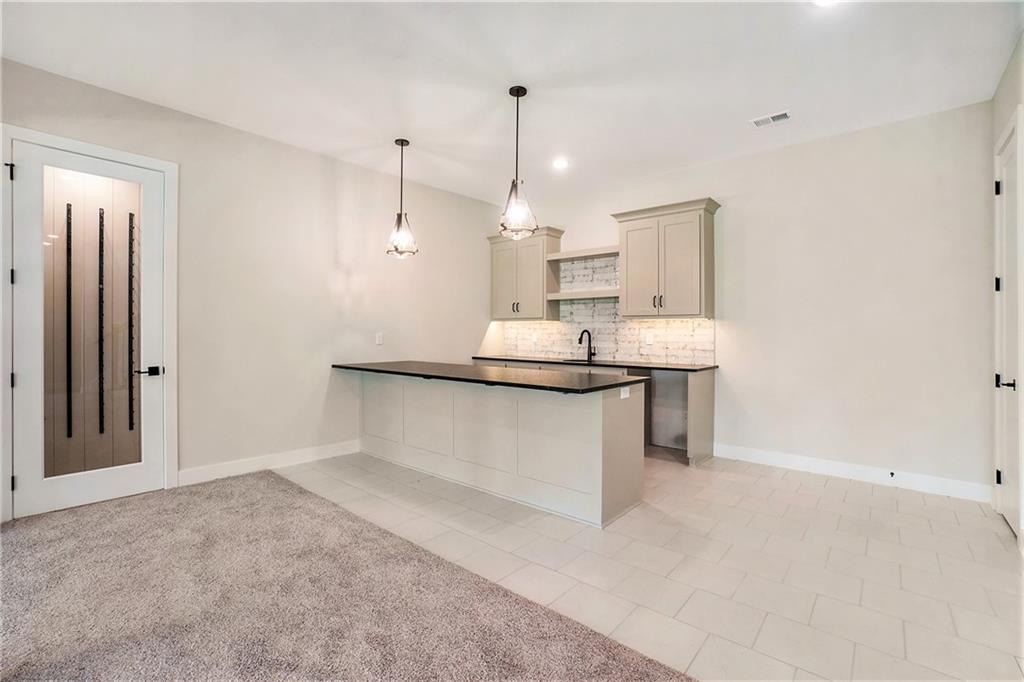 10123 N Kansas Court