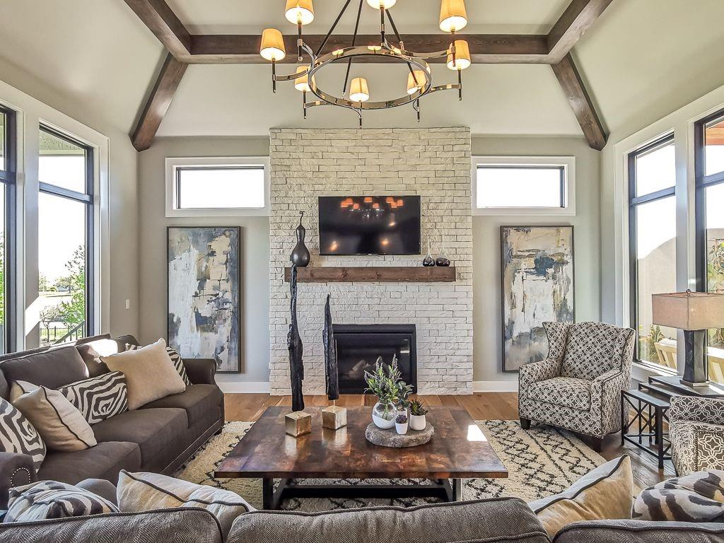 2908 NE 102nd Street