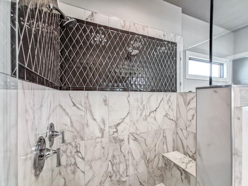 2908 NE 102nd Street