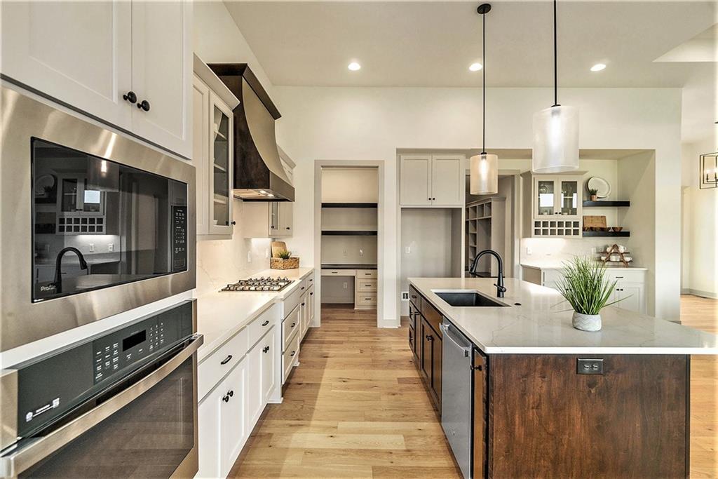 3214 NE 102nd Street