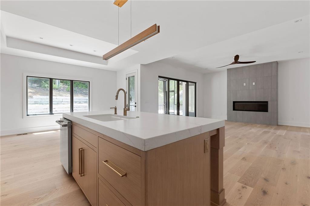 10126 N Kansas Court