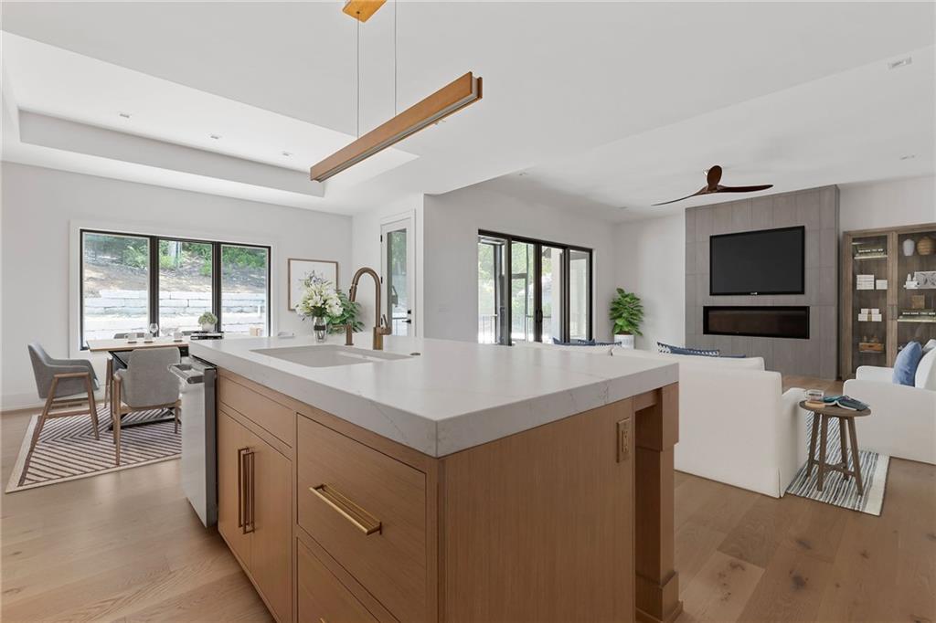 10126 N Kansas Court