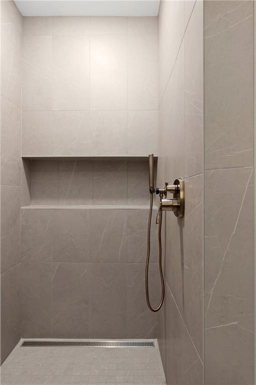 10126 N Kansas Court