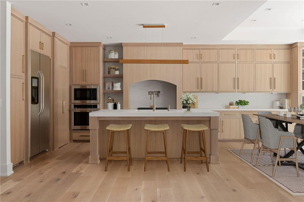 10126 N Kansas Court