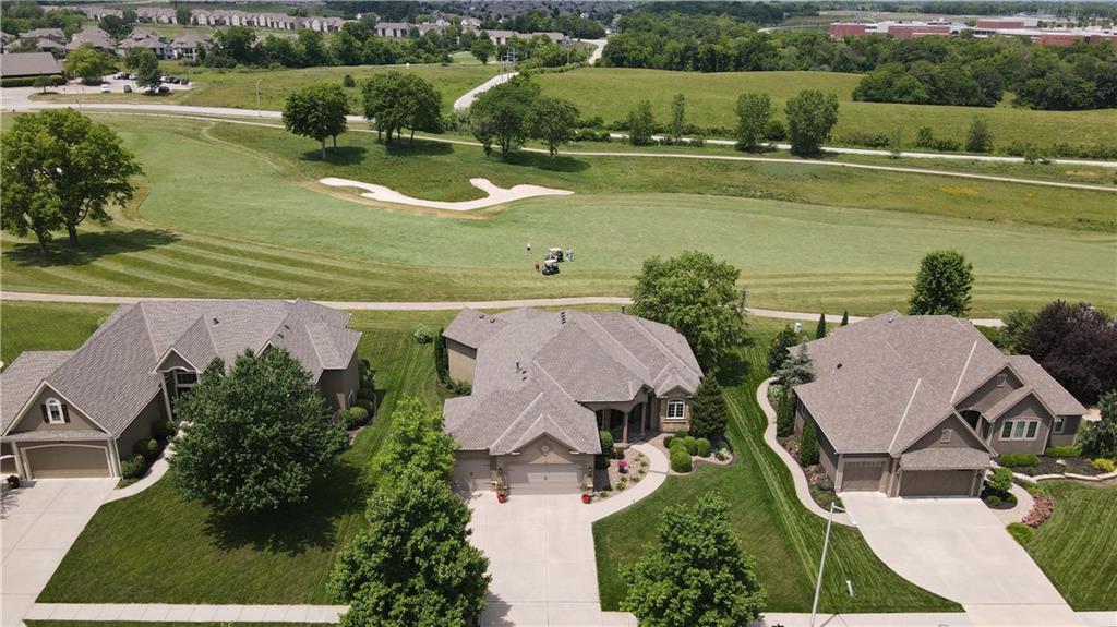 2520 NE 103rd Terrace