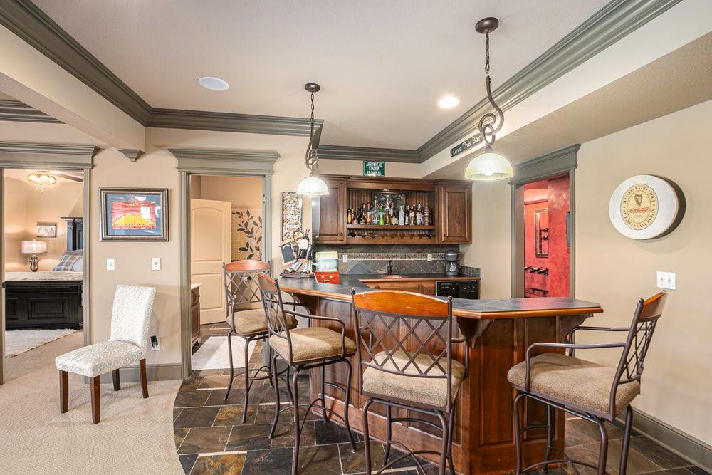 2520 NE 103rd Terrace