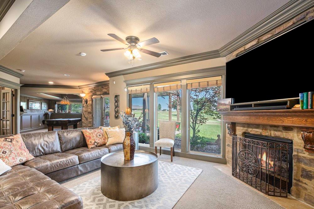 2520 NE 103rd Terrace