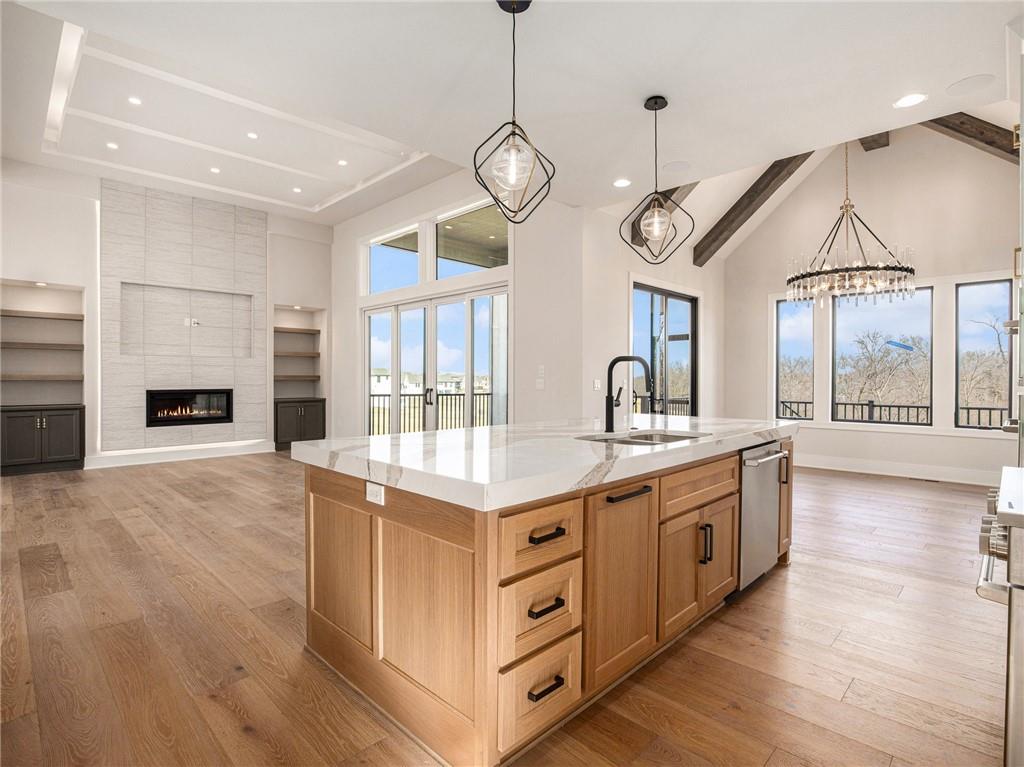 10143 N Kansas Court