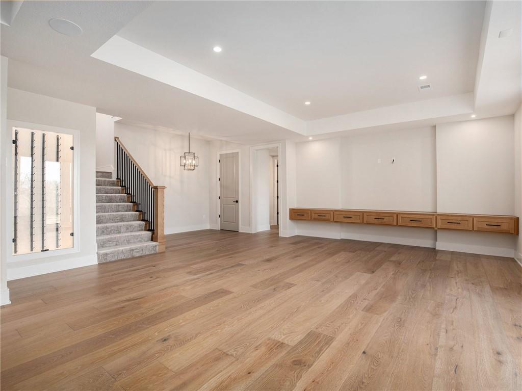 10143 N Kansas Court