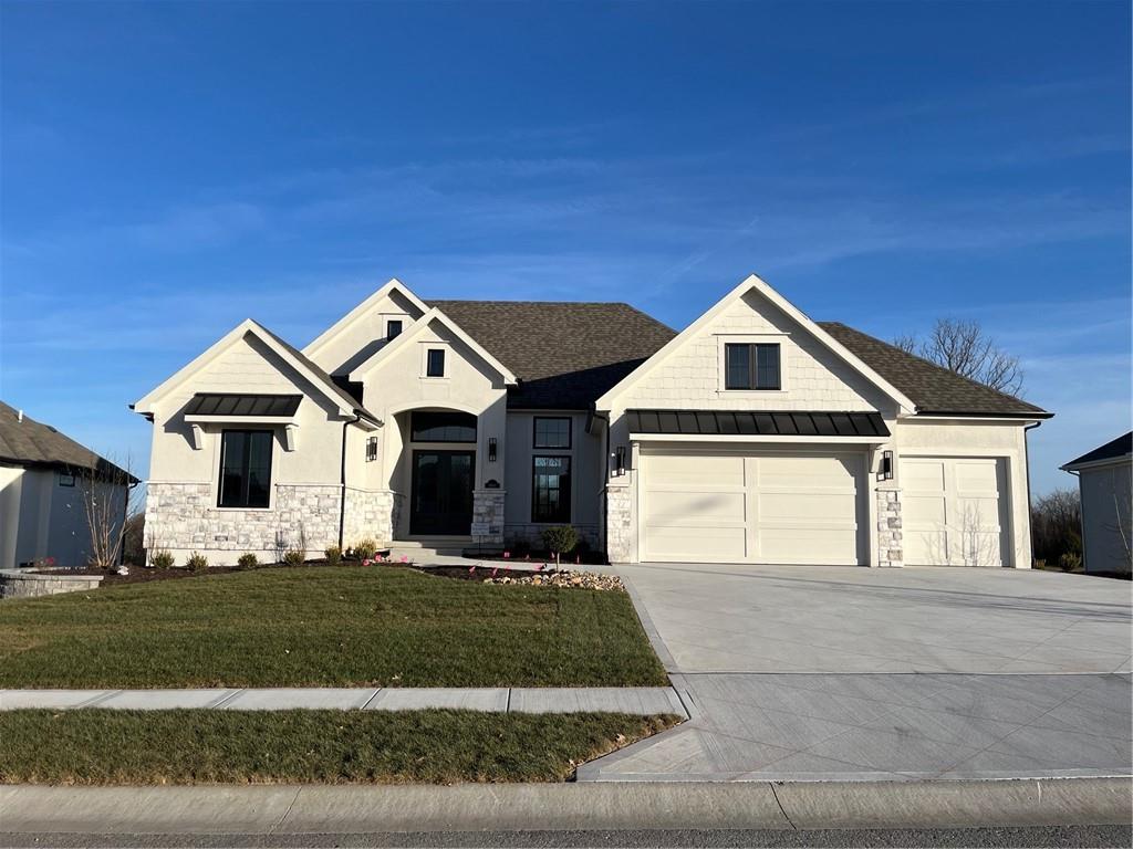 10143 N Kansas Court