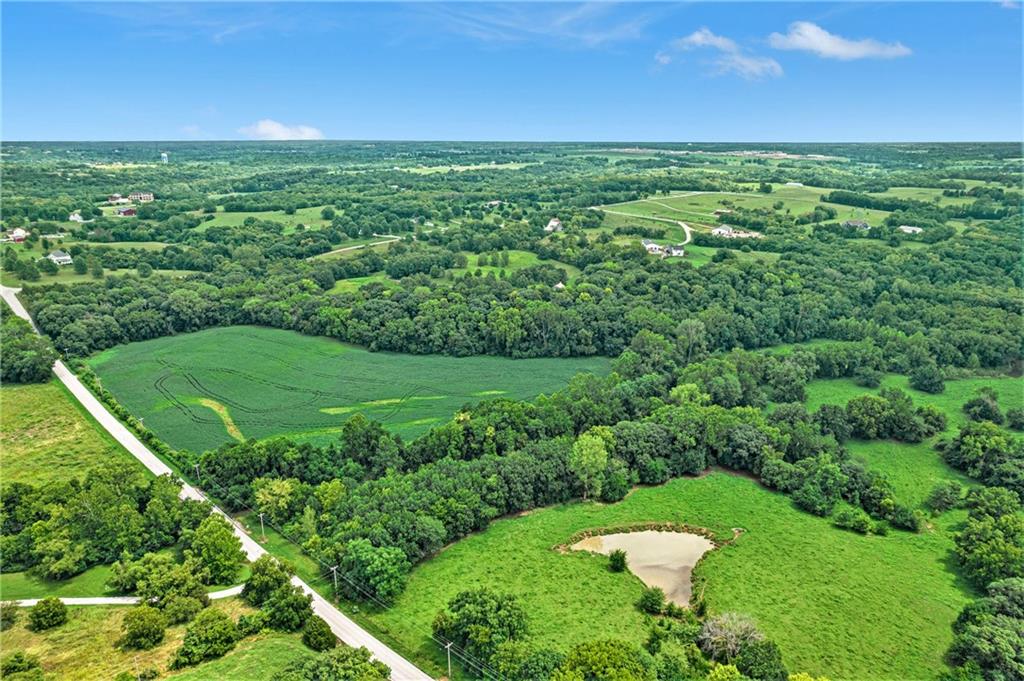 14310 NW Robinhood Lane