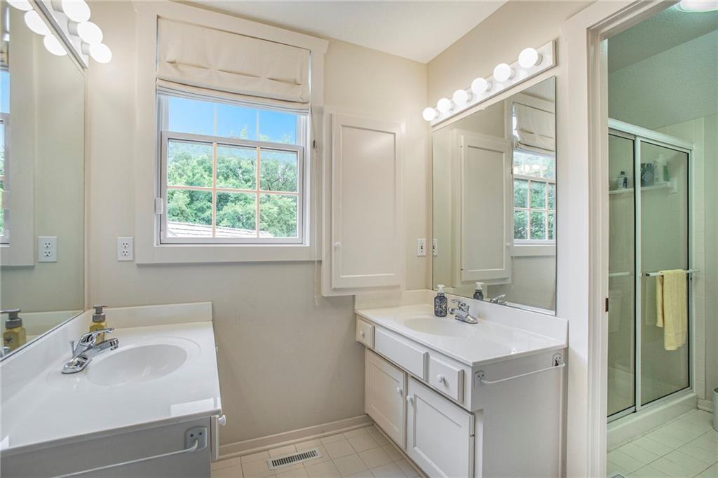 14310 NW Robinhood Lane