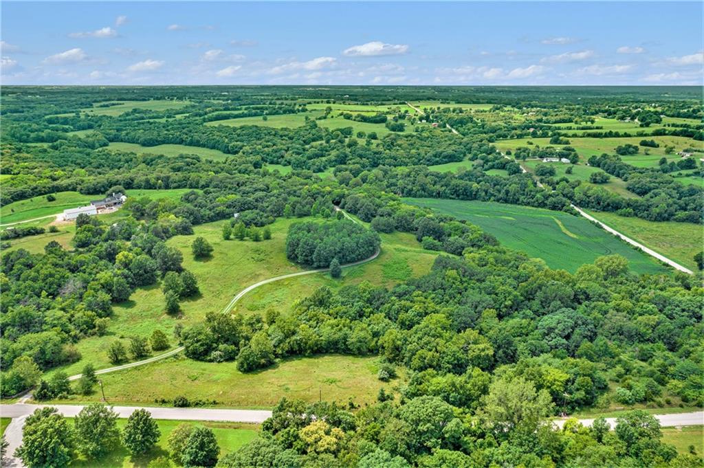 14310 NW Robinhood Lane