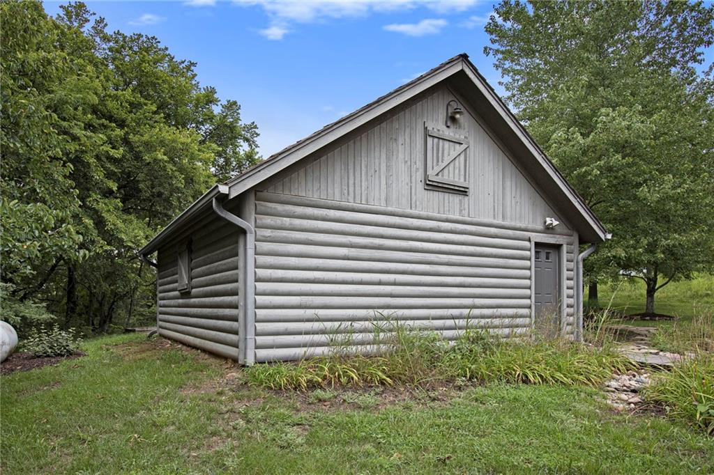 14310 NW Robinhood Lane