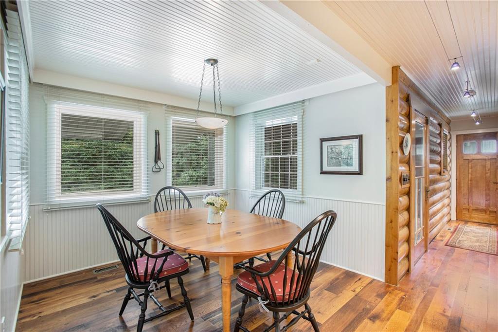 14310 NW Robinhood Lane