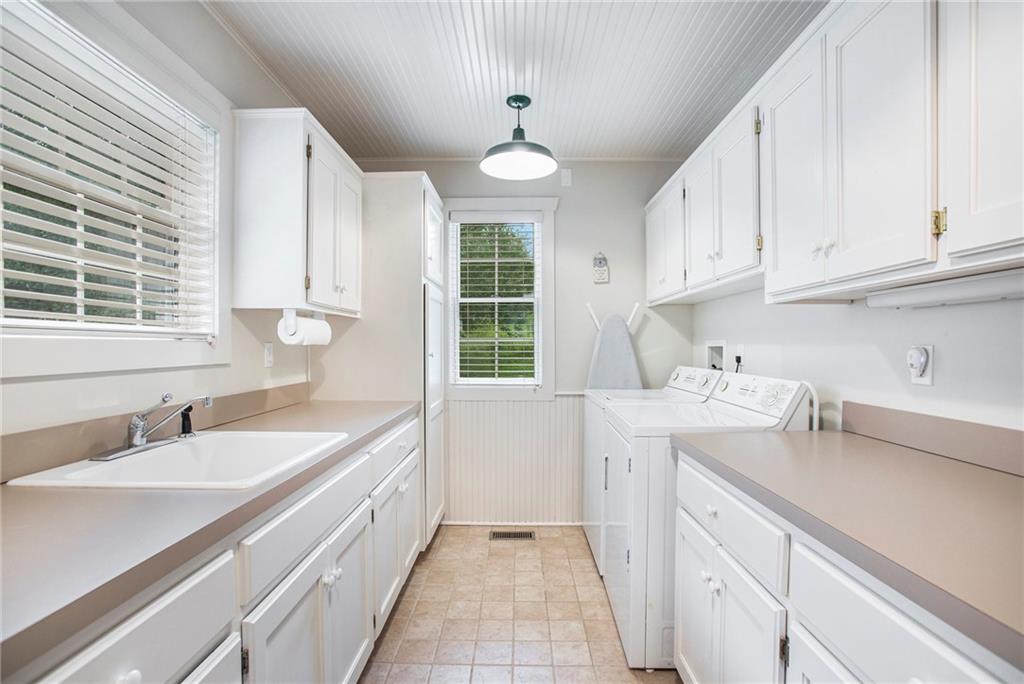 14310 NW Robinhood Lane