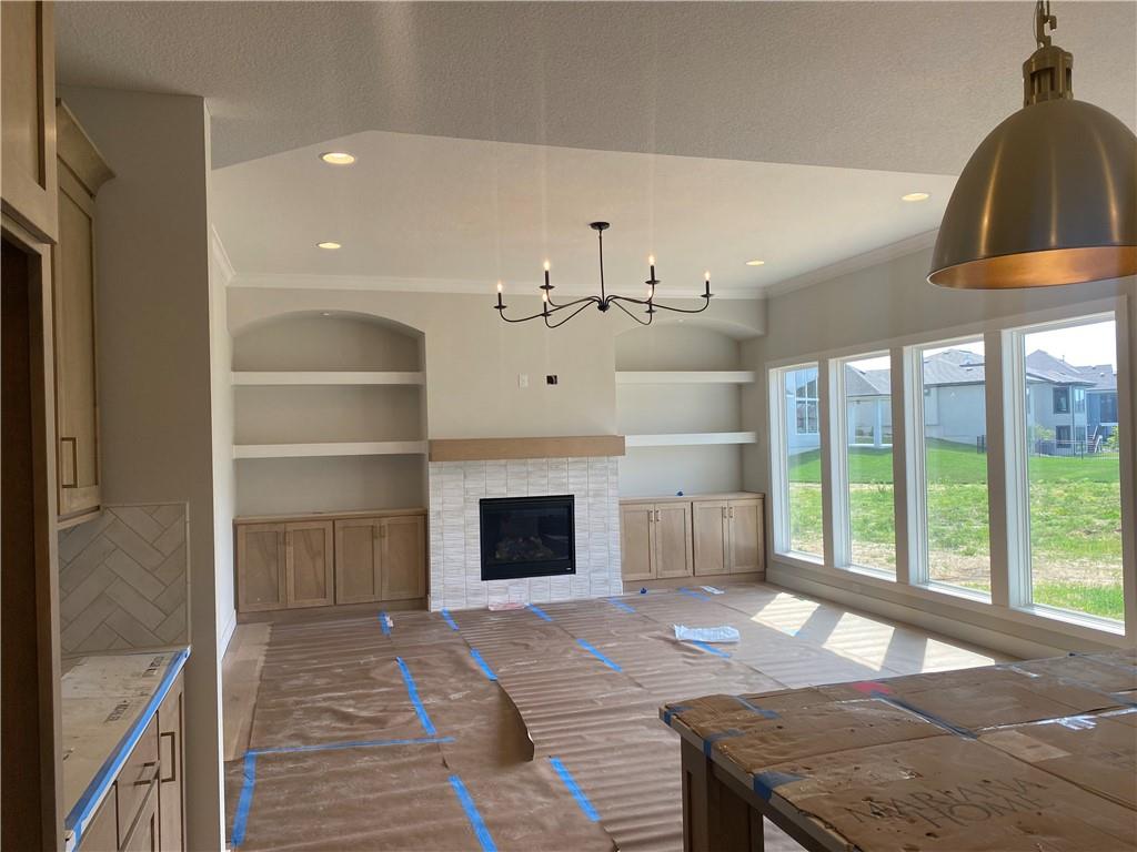 10200 N Bales Avenue