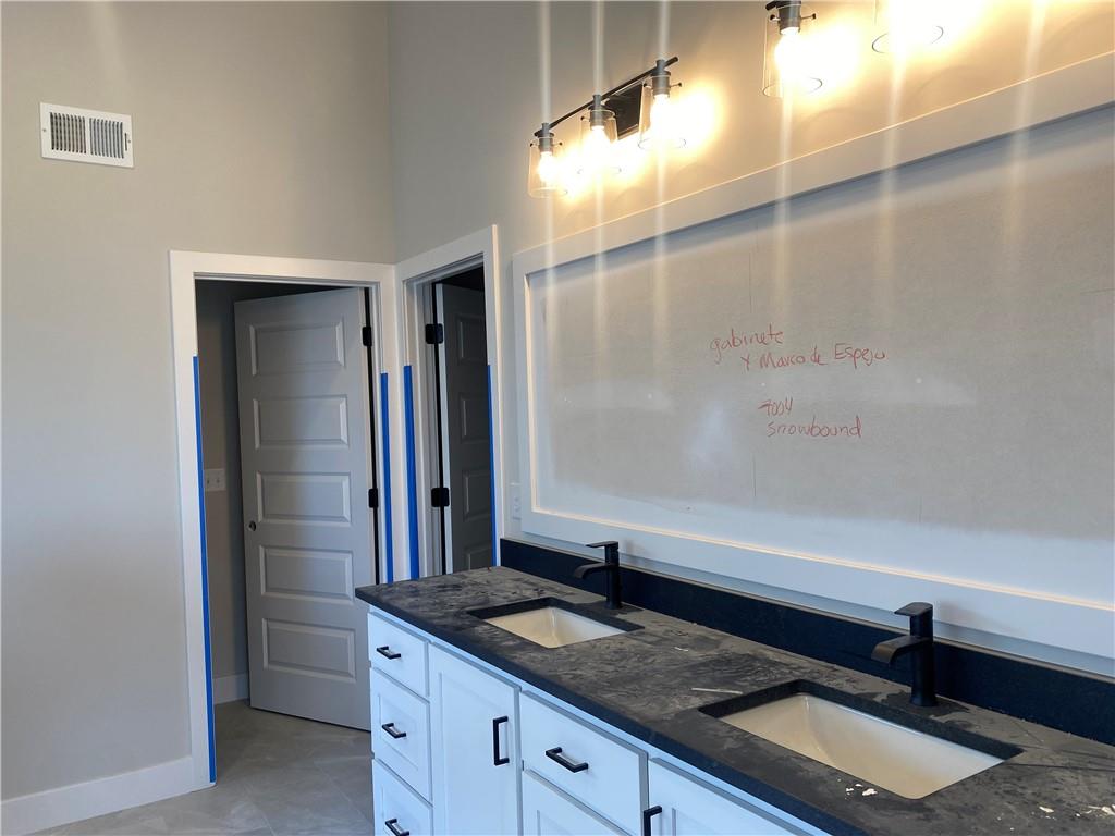 10200 N Bales Avenue