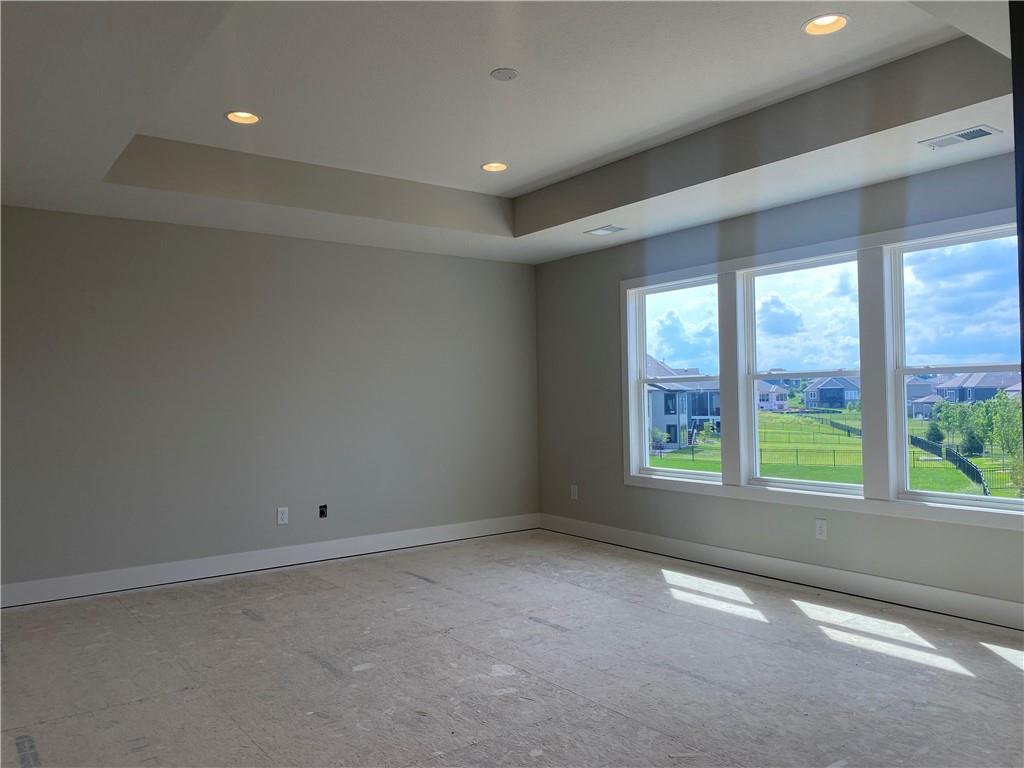 10200 N Bales Avenue