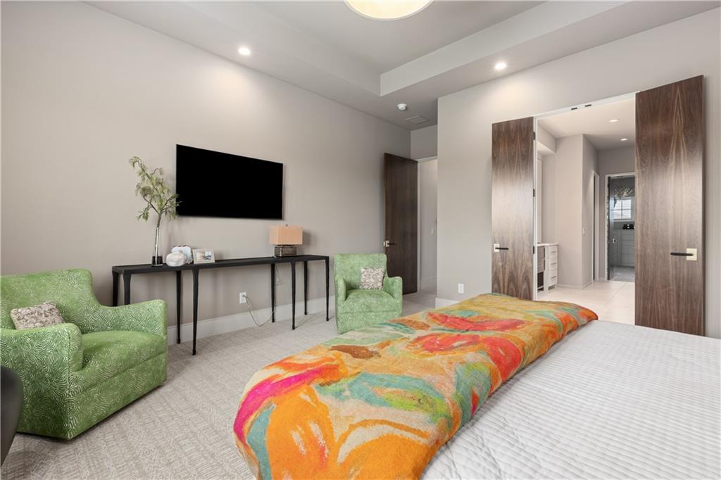 3407 NE 102nd Street