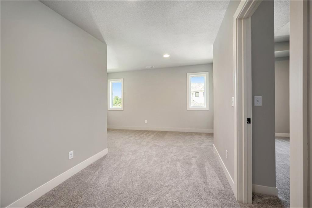 2821 NE 102nd Street