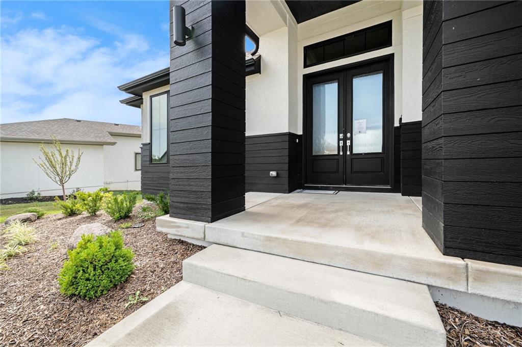 2821 NE 102nd Street