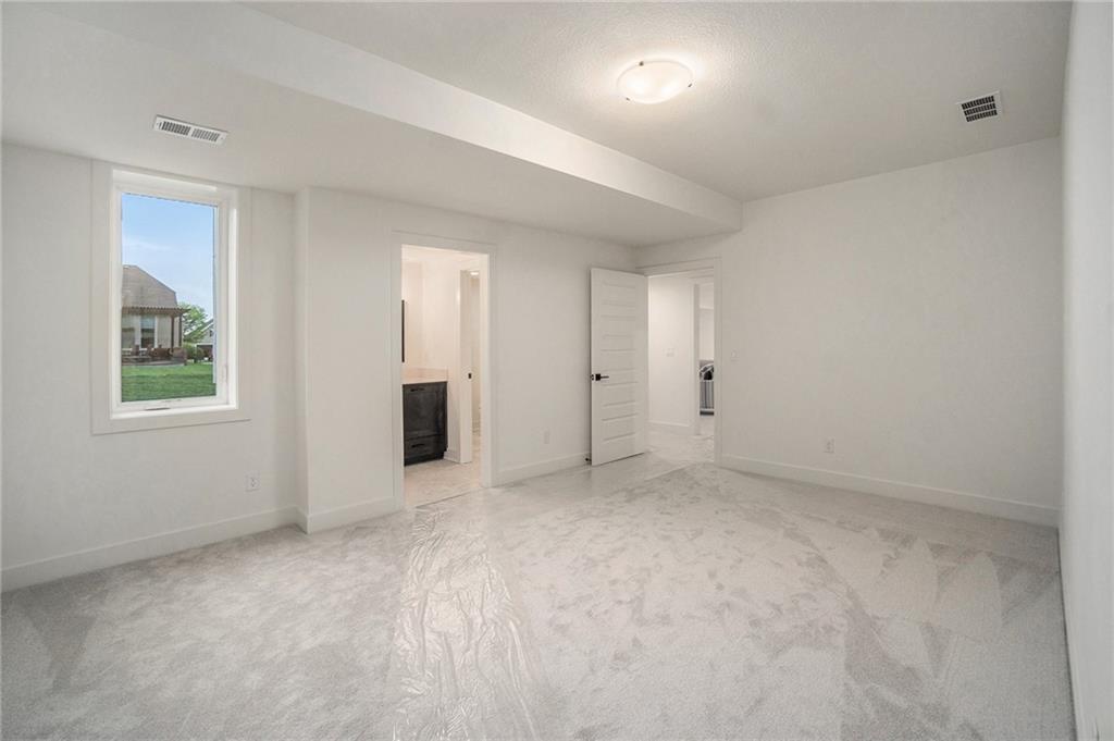 2810 NE 102nd Street