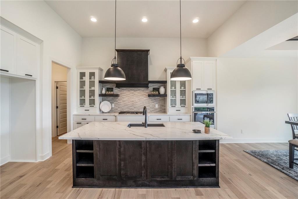 2810 NE 102nd Street