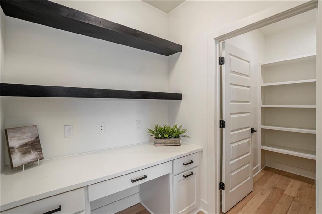 2810 NE 102nd Street