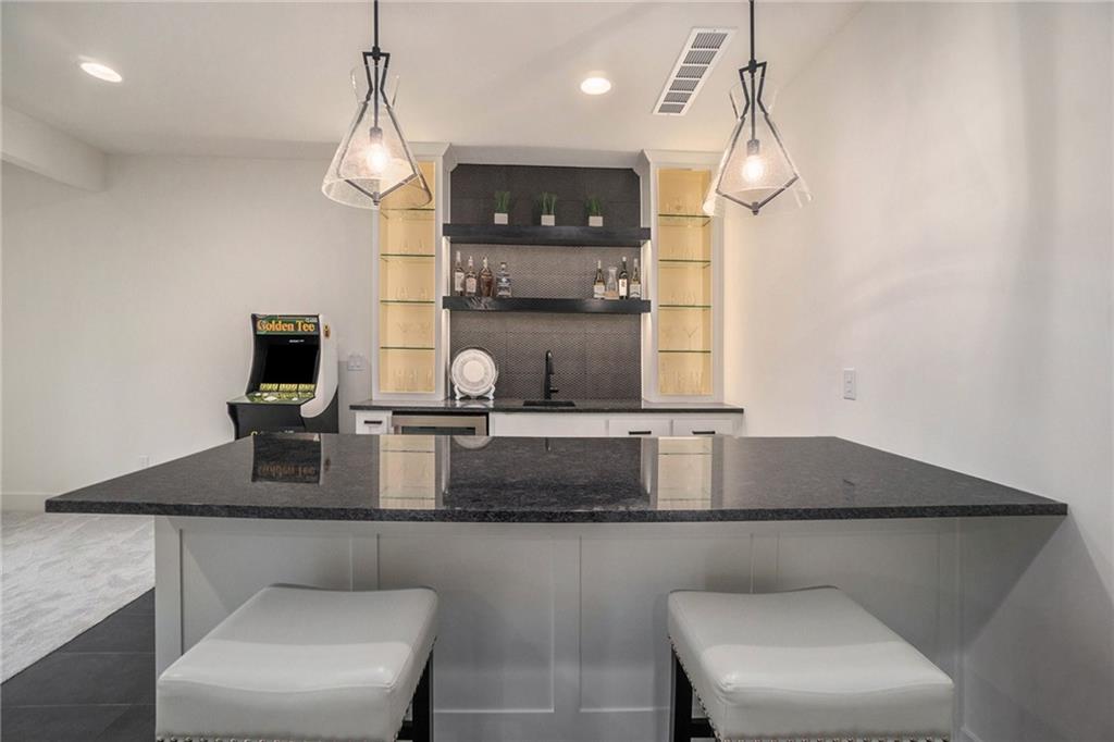 2810 NE 102nd Street