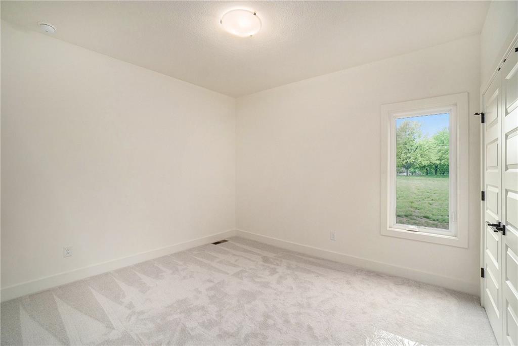 2810 NE 102nd Street