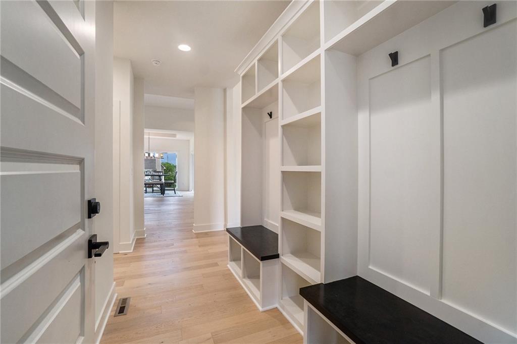 2810 NE 102nd Street