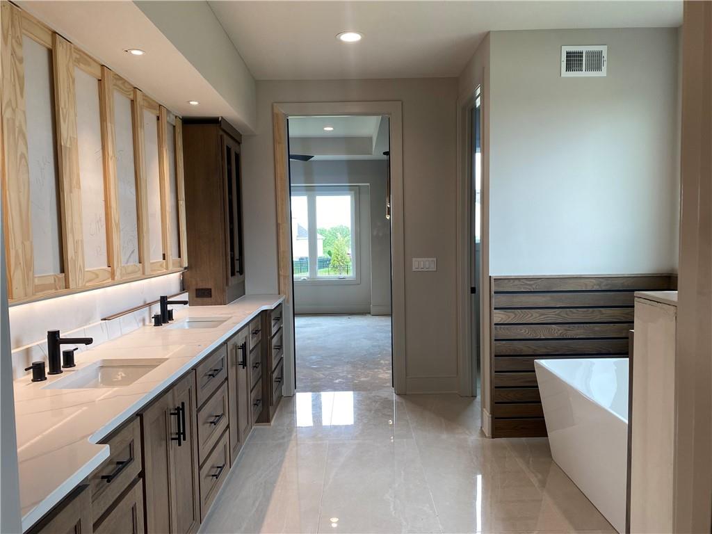 3410 NE 102nd Street