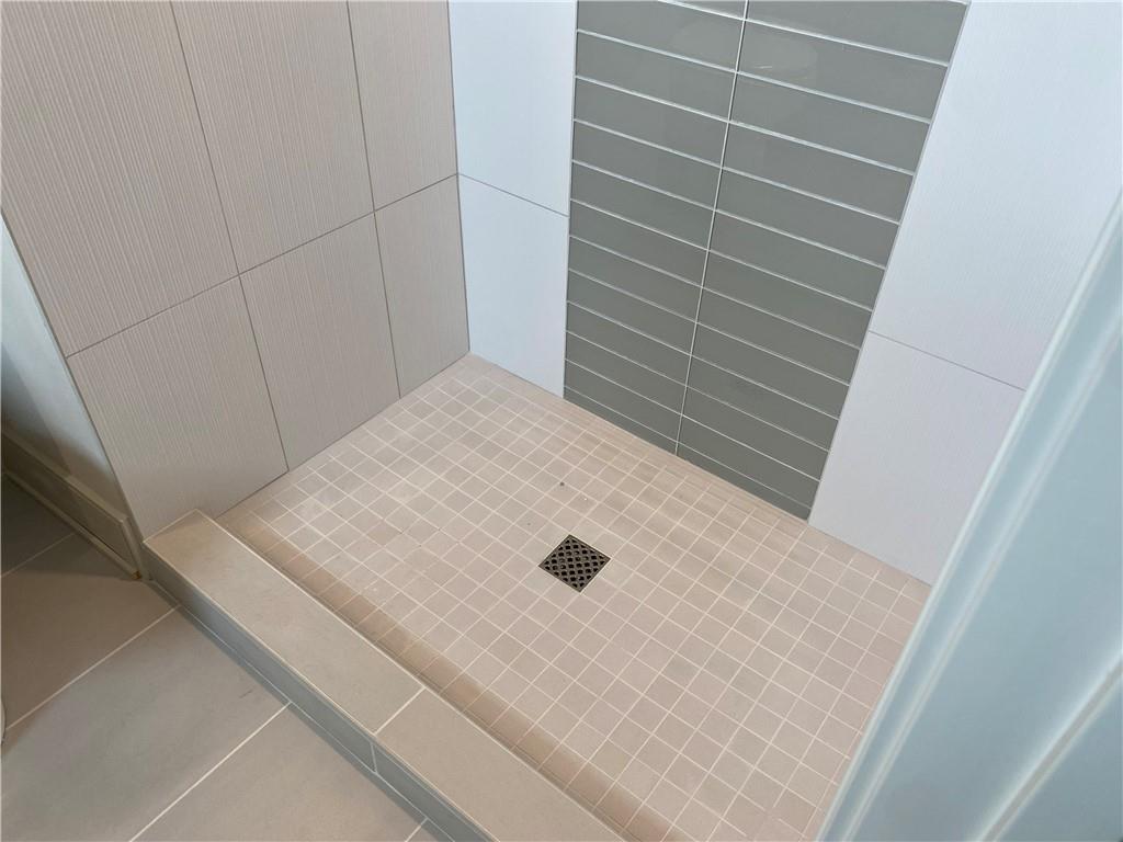 3410 NE 102nd Street