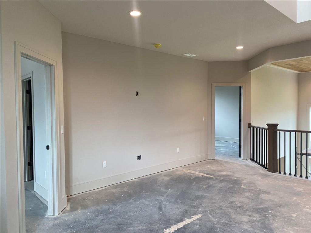 3410 NE 102nd Street