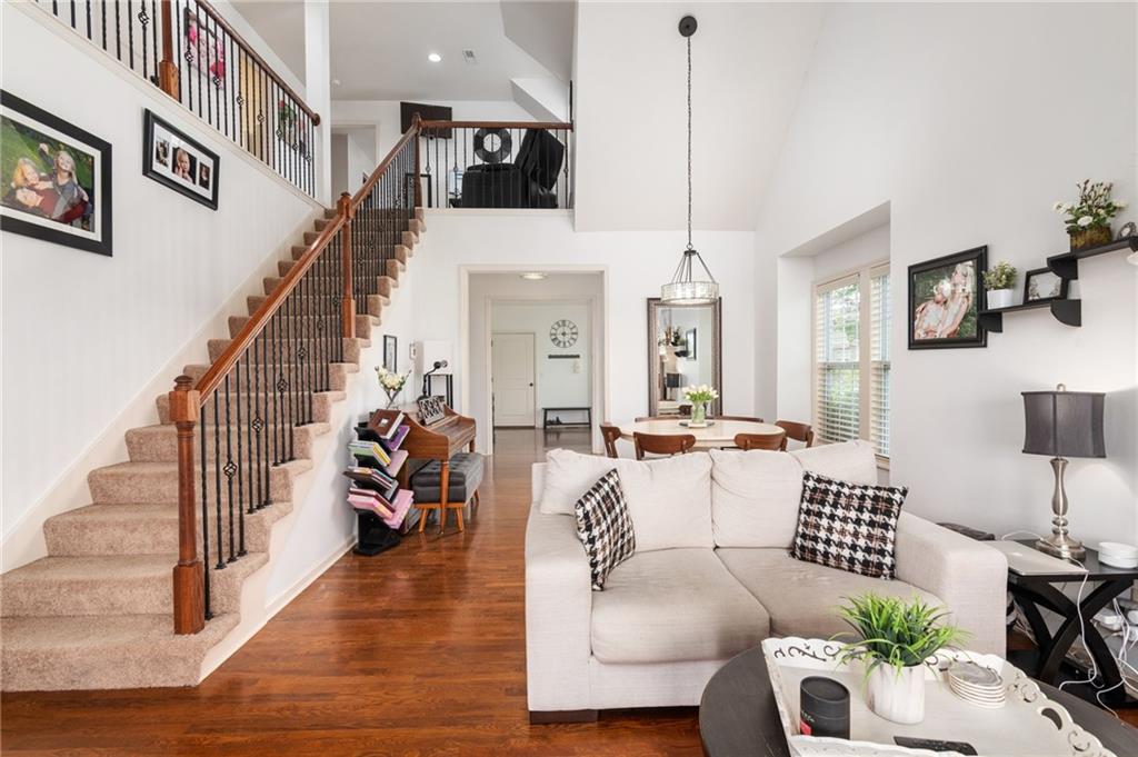 2102 NE 107th Terrace