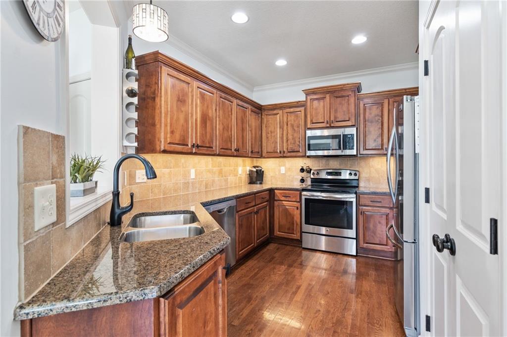 2102 NE 107th Terrace