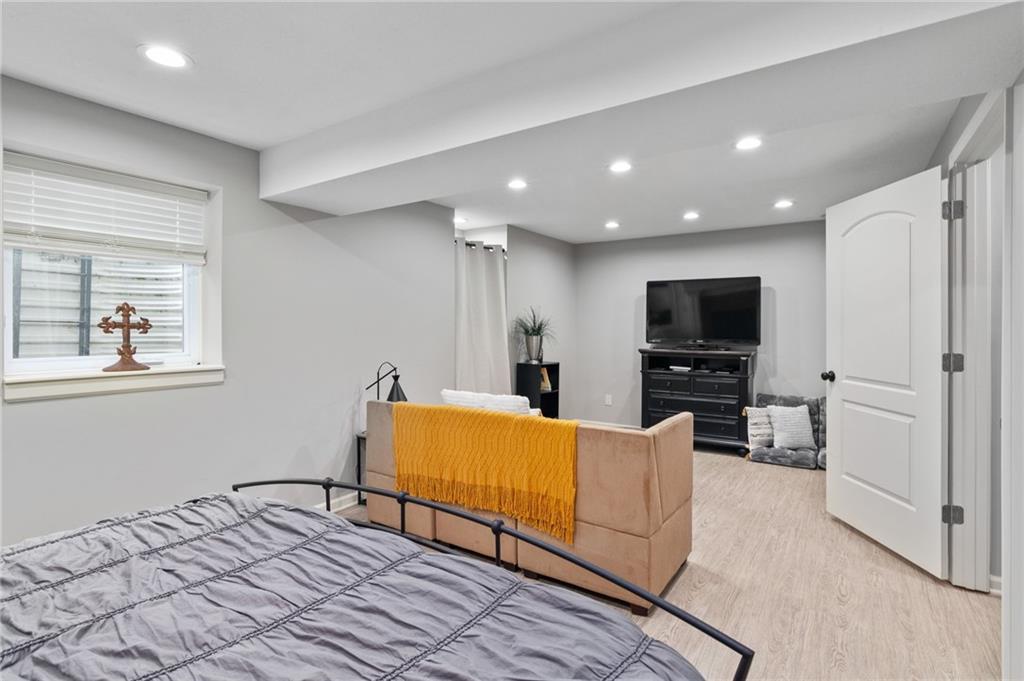 2102 NE 107th Terrace