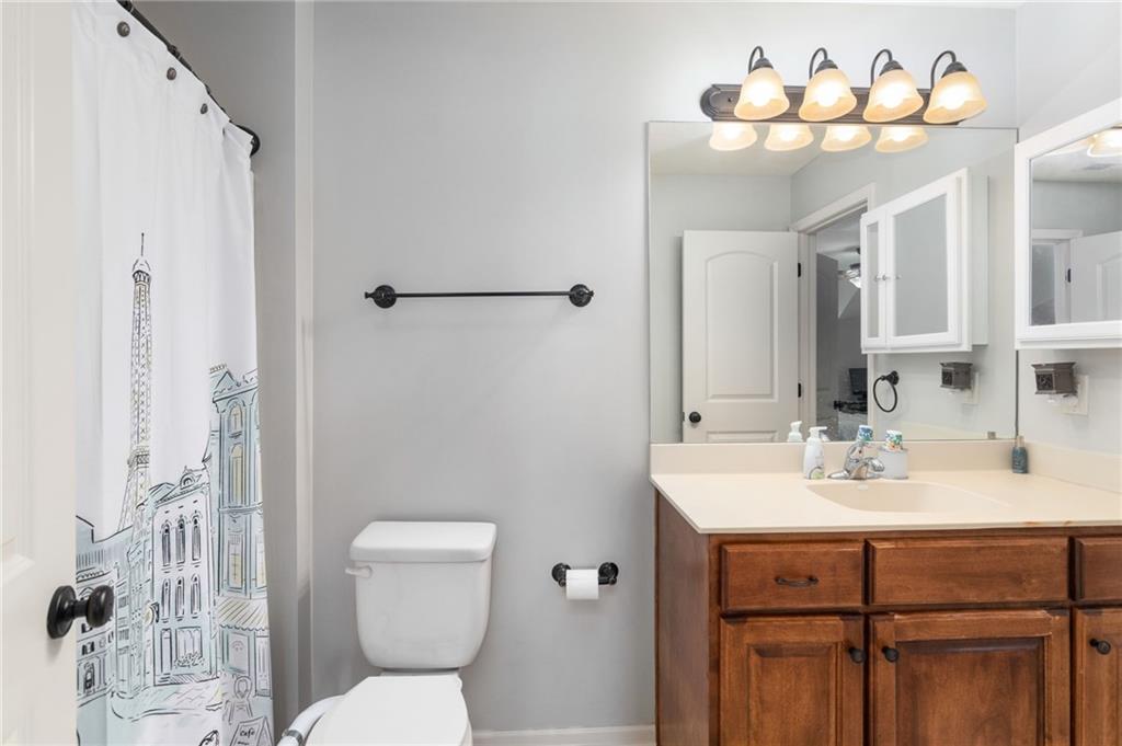 2102 NE 107th Terrace