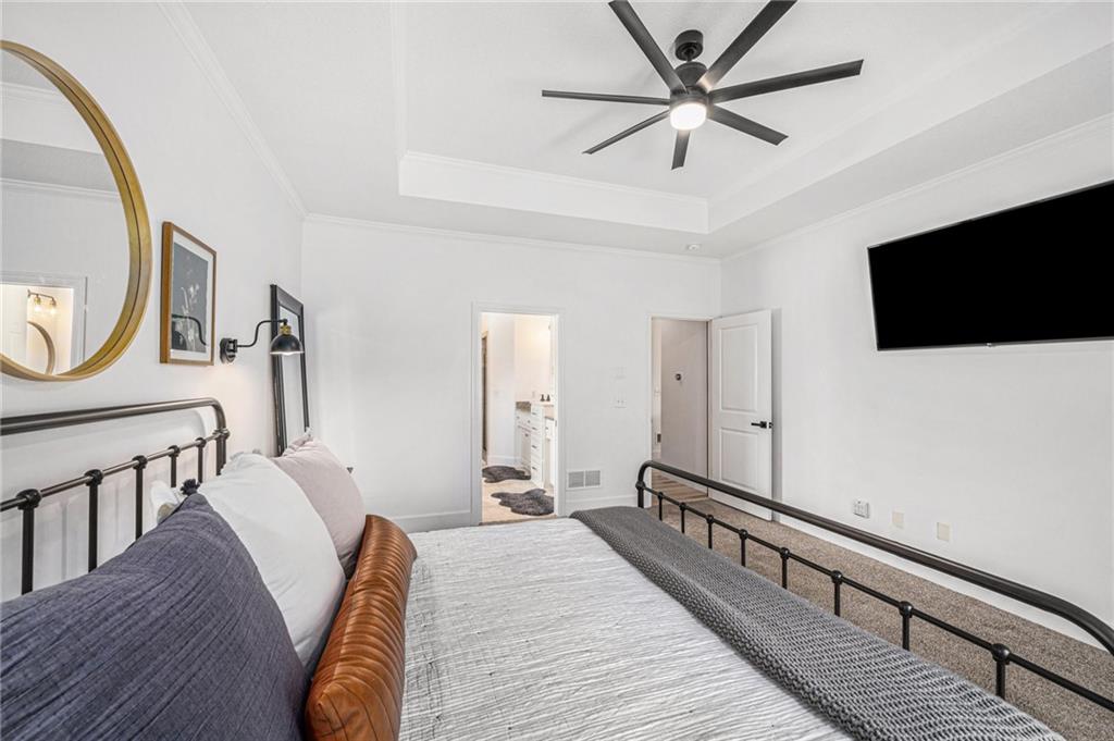 10606 N Euclid Avenue