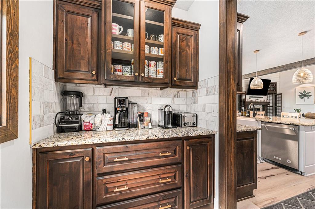 10606 N Euclid Avenue