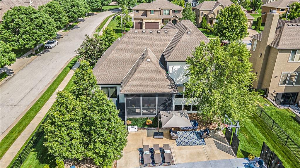 10606 N Euclid Avenue