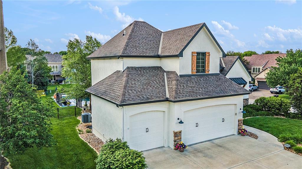 10606 N Euclid Avenue