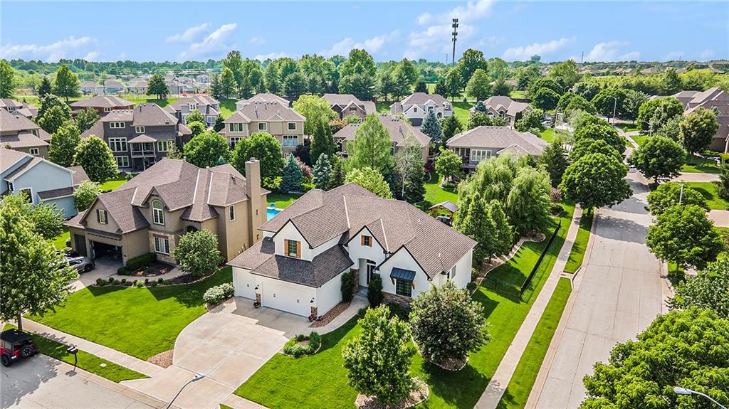 10606 N Euclid Avenue