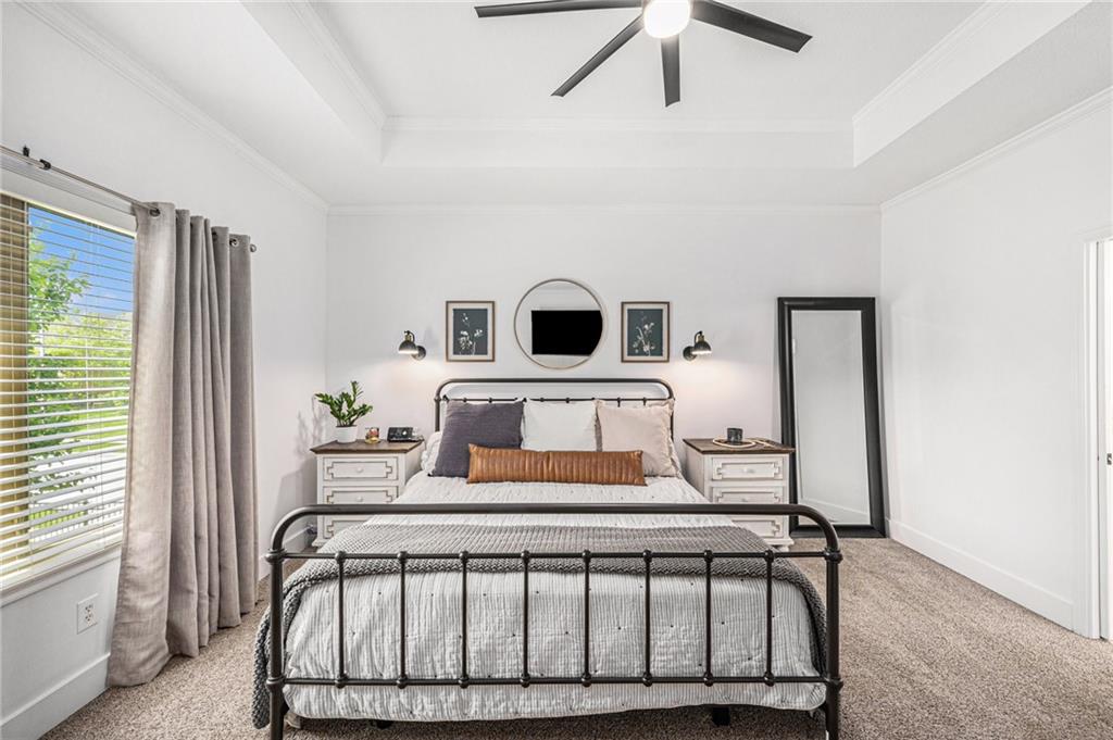 10606 N Euclid Avenue